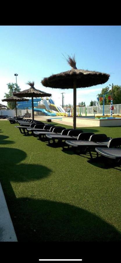 Camping 4 Etoiles Le Bosc Saint Cyrpien Mobil Home Dış mekan fotoğraf