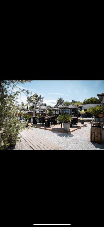 Camping 4 Etoiles Le Bosc Saint Cyrpien Mobil Home Dış mekan fotoğraf